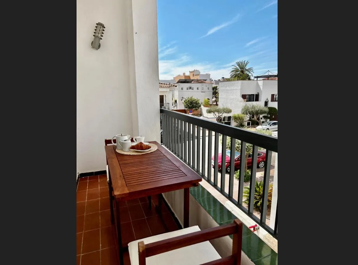 Apartamento Royal Marine En Empuriabrava Spain